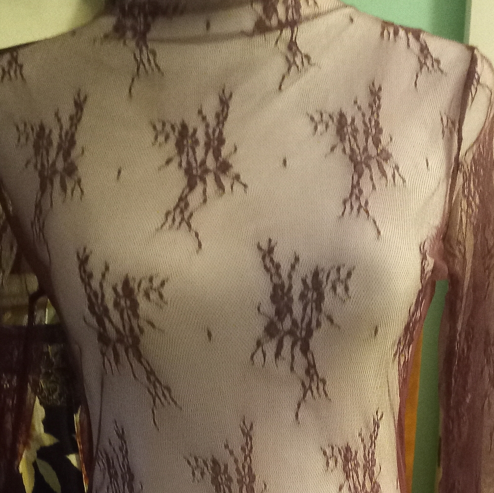 New,mesh sheer see through floral embroidered purple long sleeve top size small.